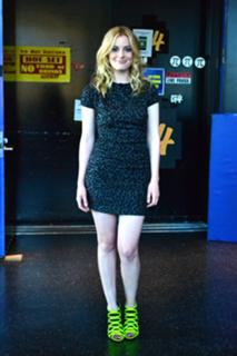 Gillian Jacobs feet photo thumbnail