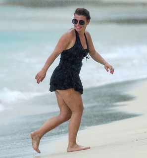 Coleen Rooney feet photo thumbnail