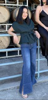 Brie Garcia feet photo thumbnail