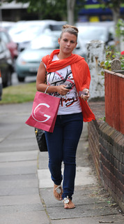 Coleen Rooney feet photo thumbnail