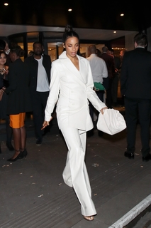 Rochelle Humes feet photo thumbnail