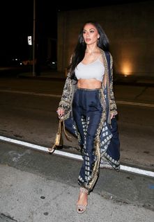 Nicole Scherzinger feet photo thumbnail