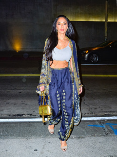 Nicole Scherzinger feet photo thumbnail