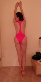 Rose McGowan feet photo 1