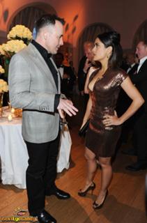 Salma Hayek feet photo thumbnail