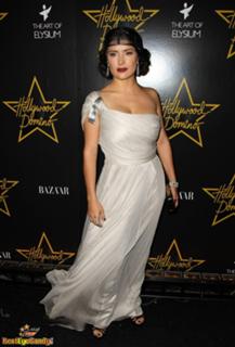 Salma Hayek feet photo thumbnail