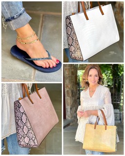 Lisa Robertson feet photo thumbnail