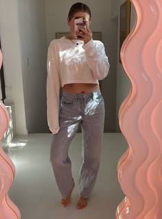 Ashley Tisdale feet photo thumbnail