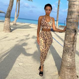 Draya Michele feet photo thumbnail