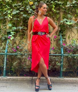 Galilea Montijo feet photo thumbnail