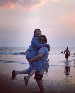 Tamannaah Bhatia feet photo thumbnail