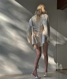 Elsa Hosk feet photo thumbnail