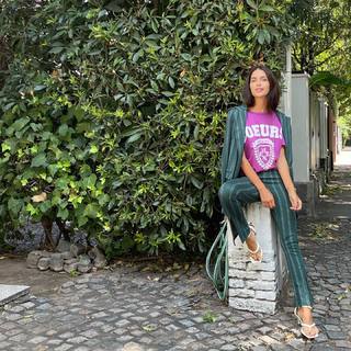 Zaira Nara feet photo thumbnail