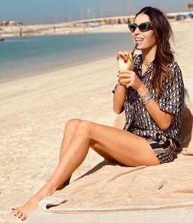 Elisabetta Gregoraci feet photo thumbnail
