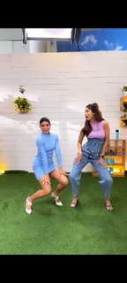 Shilpa Shetty Kundra feet photo thumbnail