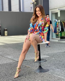 Cynthia Rodríguez feet photo thumbnail