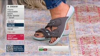 Courtney Khondabi feet photo thumbnail