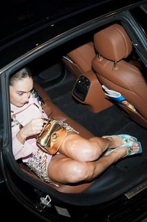 Lily James feet photo thumbnail