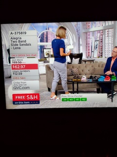 Kerstin Lindquist feet photo thumbnail
