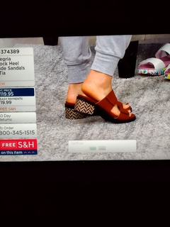 Kerstin Lindquist feet photo thumbnail