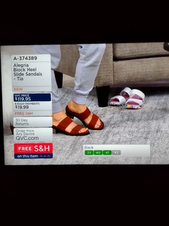 Kerstin Lindquist feet photo thumbnail