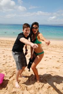 Olivia Munn feet photo thumbnail
