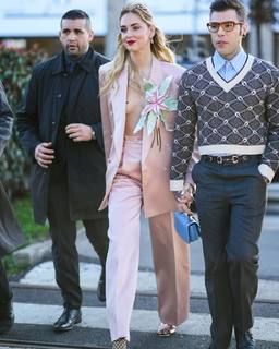 Chiara Ferragni feet photo thumbnail