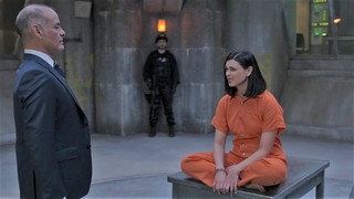 Morena Baccarin feet photo thumbnail