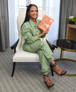 Christina Milian feet photo thumbnail