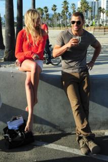 Kate Upton feet photo thumbnail