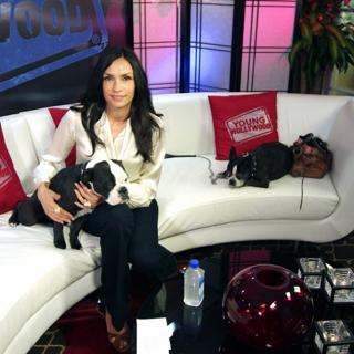 Famke Janssen feet photo thumbnail