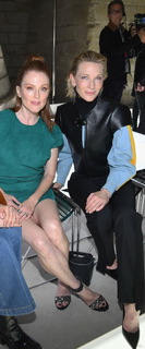 Julianne Moore feet photo thumbnail