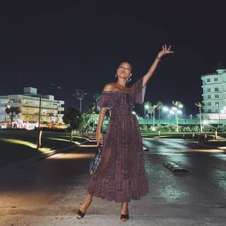 Karrueche Tran feet photo thumbnail