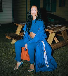 Karrueche Tran feet photo thumbnail