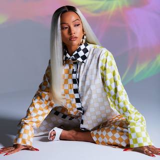 Karrueche Tran feet photo thumbnail