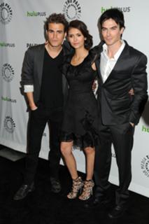 Nina Dobrev feet photo thumbnail