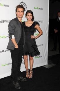 Nina Dobrev feet photo thumbnail