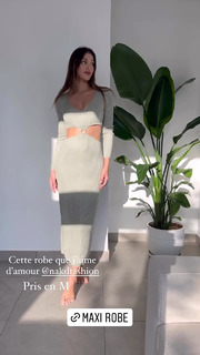 Iris Mittenaere feet photo thumbnail