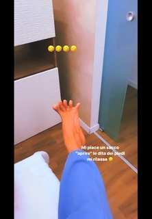 Giorgia Crivello feet photo thumbnail