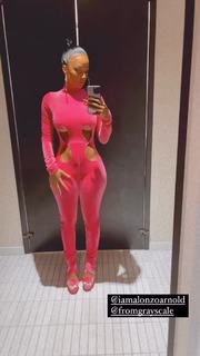 Draya Michele feet photo thumbnail