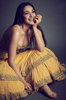 Kiara Advani feet photo thumbnail