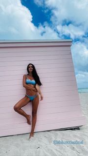 Zaira Nara feet photo thumbnail
