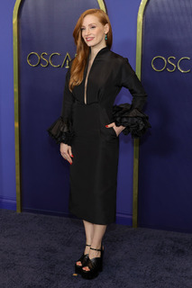Jessica Chastain feet photo thumbnail