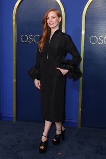 Jessica Chastain feet photo thumbnail