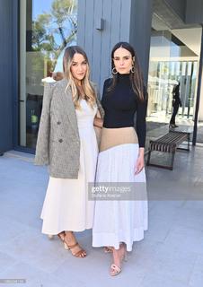 Jordana Brewster feet photo thumbnail