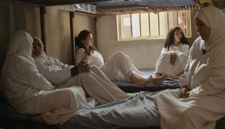 Dorra Zarrouk feet photo thumbnail