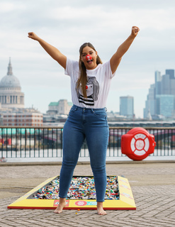 Jacqueline Jossa feet photo thumbnail