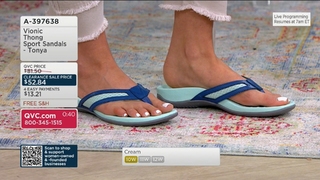 Courtney Khondabi feet photo thumbnail