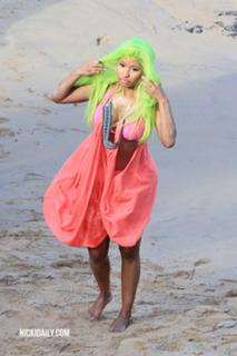 Nicki Minaj feet photo thumbnail