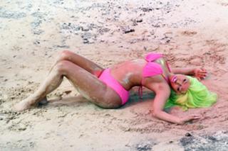 Nicki Minaj feet photo thumbnail